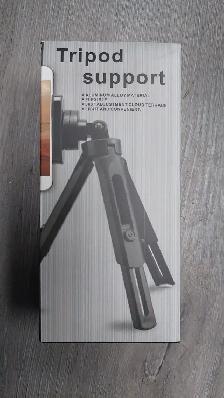 ️ Clearance Deal! Mobile Phone Stand Tripod Only $5
