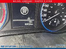 2023 Hyundai Kona PREFERRED AWD - Photo 2