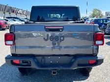 2023 Jeep Gladiator - Photo 4