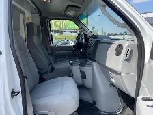 Ford E-series Base 2025 - Photo 11