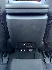2024 Toyota Prius Prime XSE Auto - Photo 9