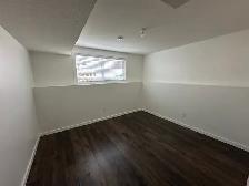 Spacious Pet Friendly 4 Bed Full House in Timberstone Park! - Photo 18