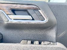 2026 Chevrolet Silverado 1500 LT Trail Boss- Convenience Pkg II - Photo 18