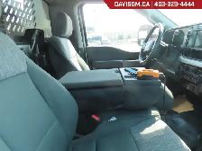 2023 Ford Super Duty F-550 DRW - Photo 10