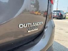 2017 Mitsubishi Outlander ES 4X4, Winters, Certified - Photo 9