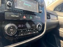 2017 Mitsubishi Outlander ES 4X4, Winters, Certified - Photo 15