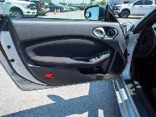 2017 Nissan 370Z - Aluminum Wheels | CD Player - Photo 13