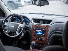 2013 Chevrolet Traverse 1LT - Adjustable Lumbar | Back-Up Camera - Photo 36