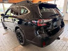 2020 Subaru Outback Convenience - Photo 2