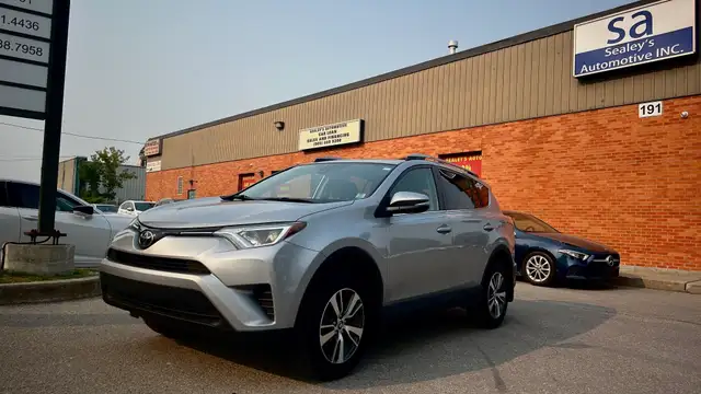 2018 Toyota RAV4 LE-NO ACCIDENT-REMOTE START-VOCL ASSIST TELEMAT