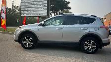 2018 Toyota RAV4 LE-NO ACCIDENT-REMOTE START-VOCL ASSIST TELEMAT - Photo 8