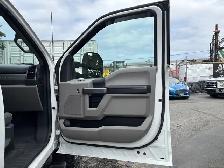 2022 Ford F-250 XLT 4x4 SD Super Cab 8 ft. box 164 in. WB SRW Au - Photo 37