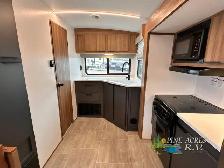 2024 Heartland Corterra 22.1ML Light - Couples - Photo 26
