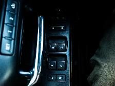 2014 GMC Sierra 1500 Denali 6.2L | Heated & Cooled Seats - Photo 17