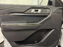2026 Ford Explorer TREMOR | TREMOR CONVENIENCE PACK | 5G MODEM - Photo 17