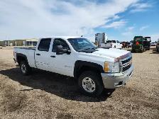 2012 Chevrolet Silverado 2500HD - Photo 2