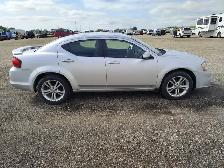 2011 Dodge Avenger - Photo 7