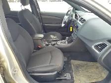 2011 Dodge Avenger - Photo 28