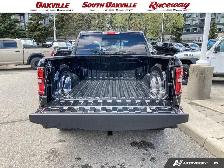 2026 Ram 1500 BLACK EXPRESS CREW | BLIND SPOT | DEMO | STEPS | - Photo 12