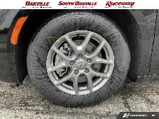 2026 Chrysler Pacifica SELECT | 7SEATER | DEMO | STOW N GO | SUN - Photo 6