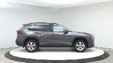 2023 Toyota RAV4 XLE - Photo 2