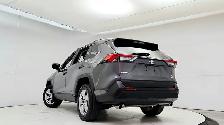 2023 Toyota RAV4 XLE - Photo 19