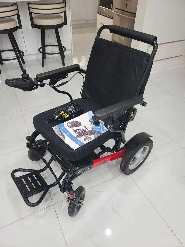 EasyFold PRO 2.0 Power Wheelchair
