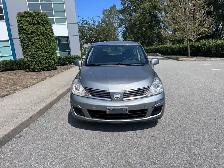 2010 Nissan Versa 5dr HB I4 Auto 1.8 S - Photo 5