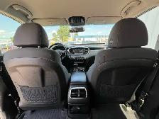 2019 Kia Sorento LX AWD | Heated Seats | Reverse Camera - Photo 17
