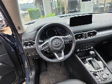 2025 Mazda CX-5 - Photo 3
