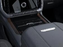2026 GMC Yukon Denali - Photo 25