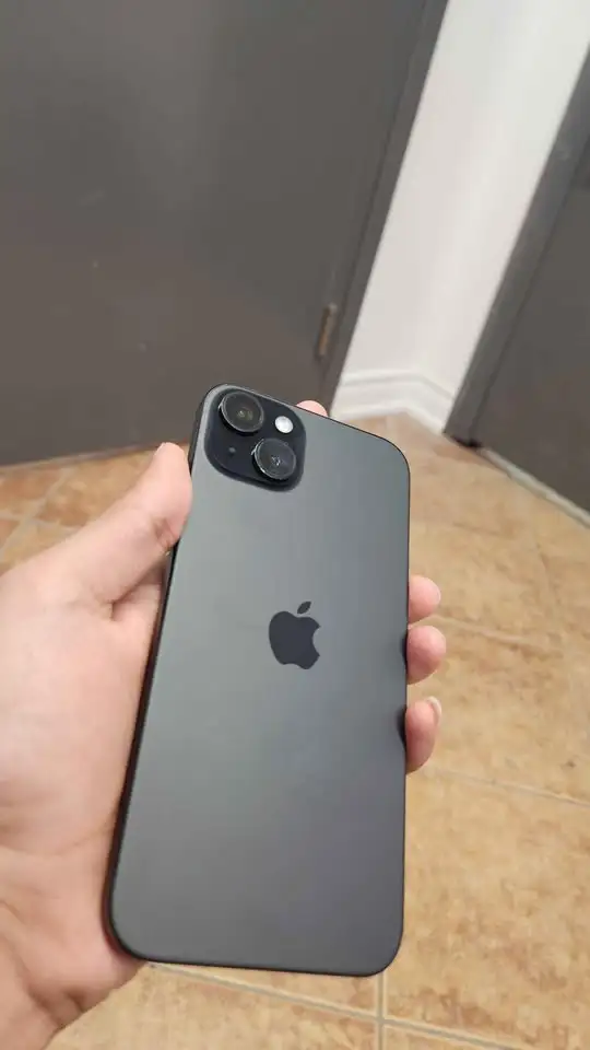 iPhone 15 Plus 128GB – Open Box 100% Battery Health