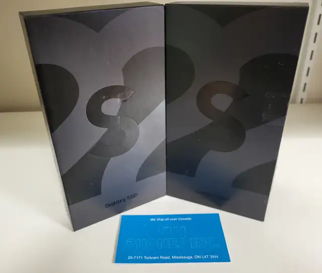 Samsung Galaxy S22  – Open Box