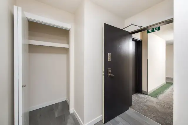 Central Park - 1 Bedroom Apartment for Rent