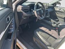 2026 Ford Explorer Tremor - Photo 13