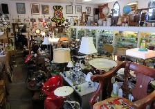 SAUBLE BEACH ANTIQUES & 21st CENTURY COLLECTABLES - Photo 5