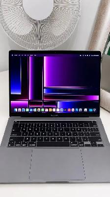 Macbook Pro 2022 M2 13 Pouce