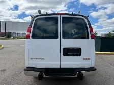 2018 GMC Savana - Photo 7