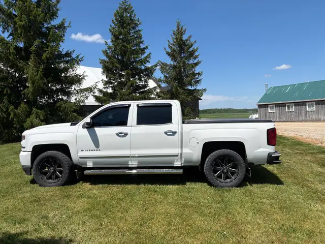 2017 Chevrolet silverado 1500 LTZ