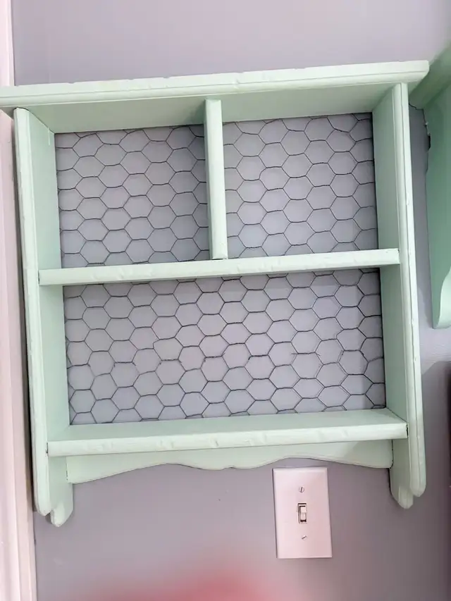 small shelve  with chicken wire