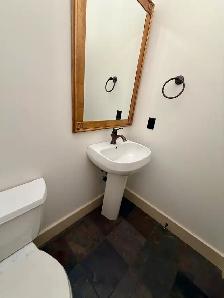 Beautiful Nutana townhouse for sale - Photo 8