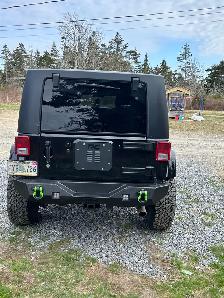 2012 jeep wrangler Sahara four-door - Photo 10