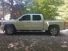 2011 Chev Silverado LTZ - Photo 4