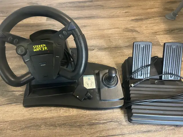 steer’n win jr racing wheel and peddles