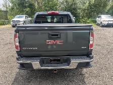 2015 GMC Canyon 4WD SLT - Photo 3