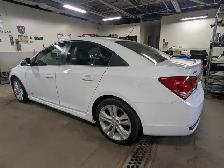 2016 Chevrolet Cruze LT WITH RS PACKAGE/LEATHER/SUNROOF! - Photo 5