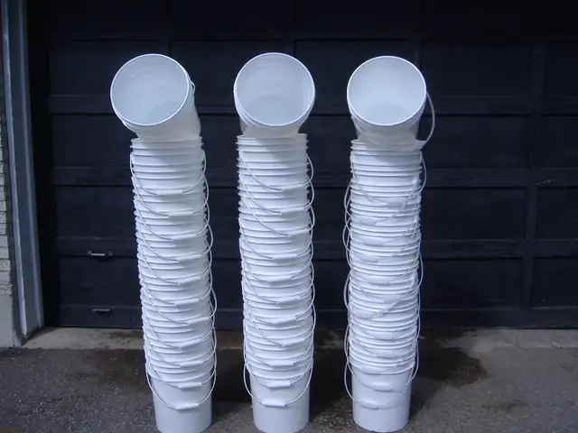 5 GAL FOOD GRADE PAILS, BUCKETS $2.50