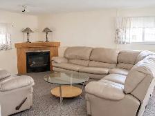 Furnished room near Queen's West Campus, Sept 1, 8-month lease - Photo 5