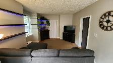 1 Bed & Den Buena Vista Full House for Rent - Photo 4