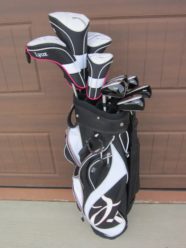 NEW LEFTIE LADIES TOP QUALITY GOLF PACKAGE